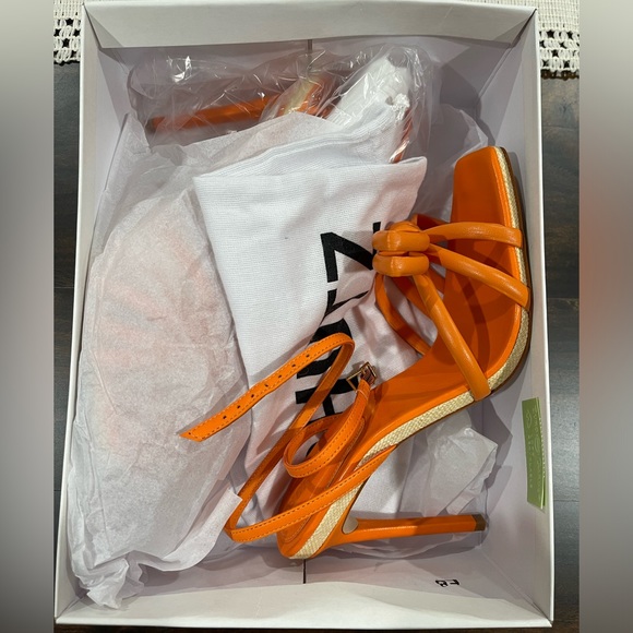 Schutz Blossom Bow Heels - Picture 6 of 12